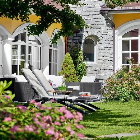 Am Stadtpark Zell Am *