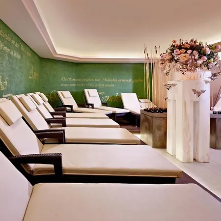 Am Stadtpark Zell Am アパート *