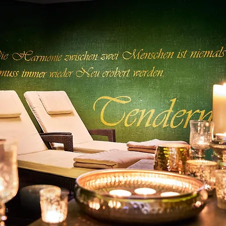 アパート Am Stadtpark Zell Am ツェル アム ゼー