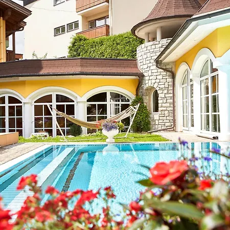 Am Stadtpark Zell Am * ツェル アム ゼー