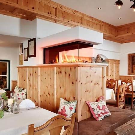 Am Stadtpark Zell Am アパート *