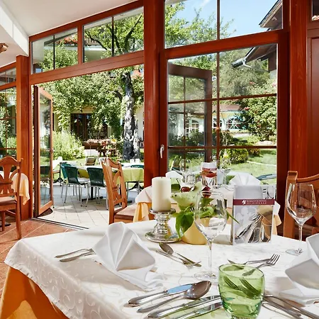 アパート Am Stadtpark Zell Am *